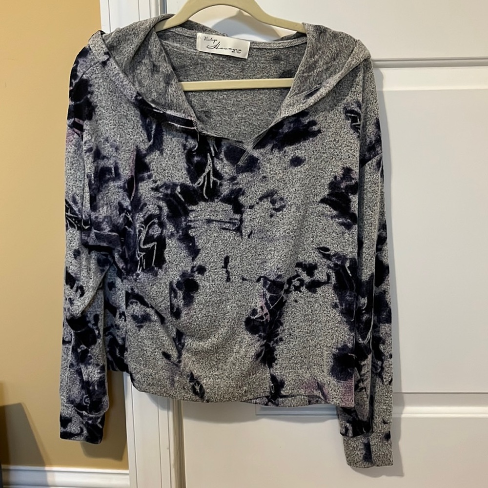 Vintage Havana hooded pullover